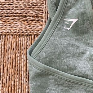 camo seamless gym shark sports bra!